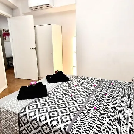 Fantastic 3 Bedroom Next Playa Américas&wifi Free