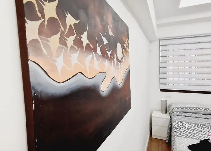 Fantastic 3 Bedroom Next Playa Americas & Wifi Free Ferienhaus