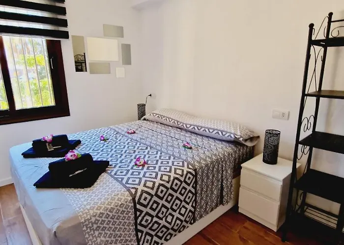 Fantastic 3 Bedroom Next Playa Americas & Wifi Free Playa Feñabe