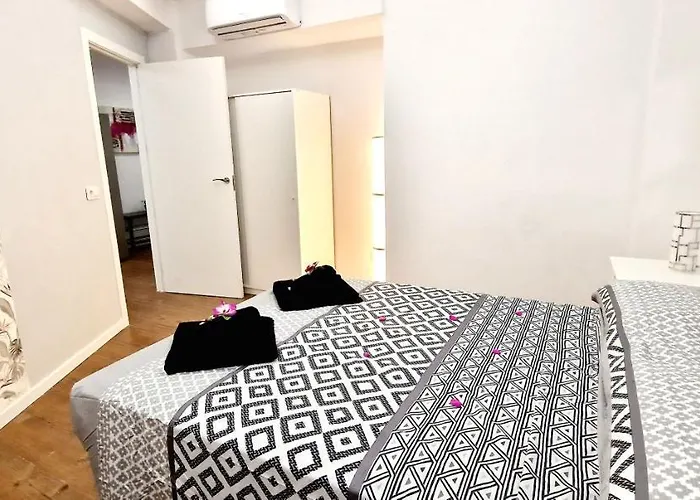 Fantastic 3 Bedroom Next Playa Americas & Wifi Free